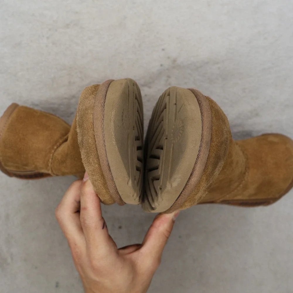 UGG Women 8 Ankle Boots Brown Classic Mini Suede Shearling Casual Winter Pull On